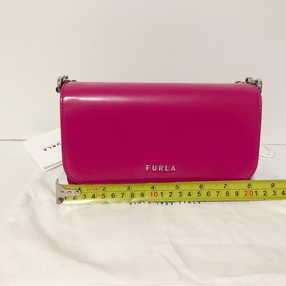 🌸New Furla Patent Leather Pink Shoulder Bag Handbag With Adjustable Strap - Picture 11 of 11
